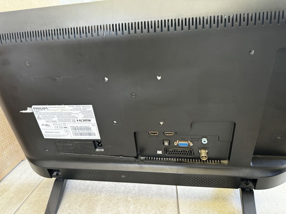 Телевизор Philips 24