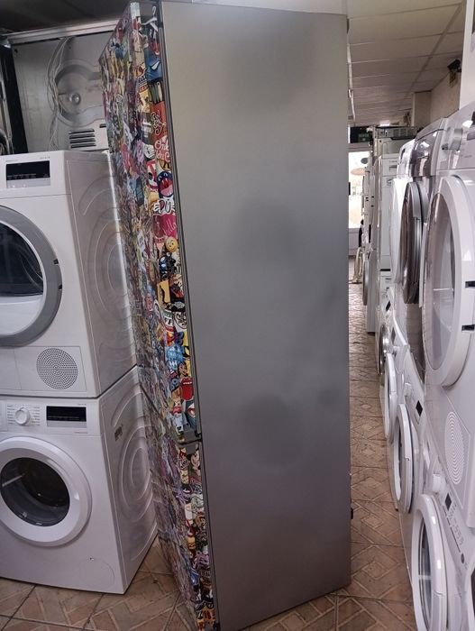 Комбиниран хладилник с фризер Liebherr КОМИКС с две години гаранция!