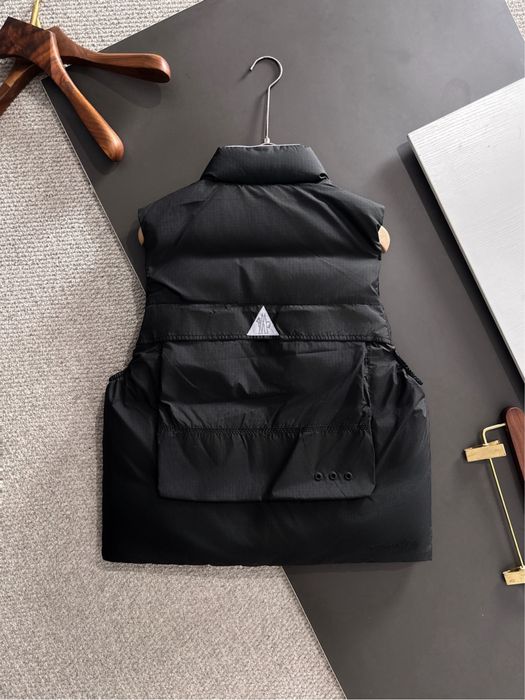 Грейка Moncler нова