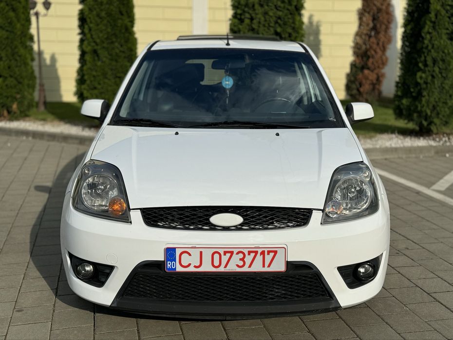 FORD Fiesta ST/RAR Efectuat/1.6 Benzina/Trapa/Clima/Stare Foarte buna!