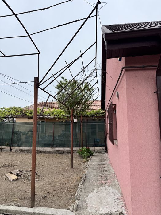 Structura metalica tip bolta