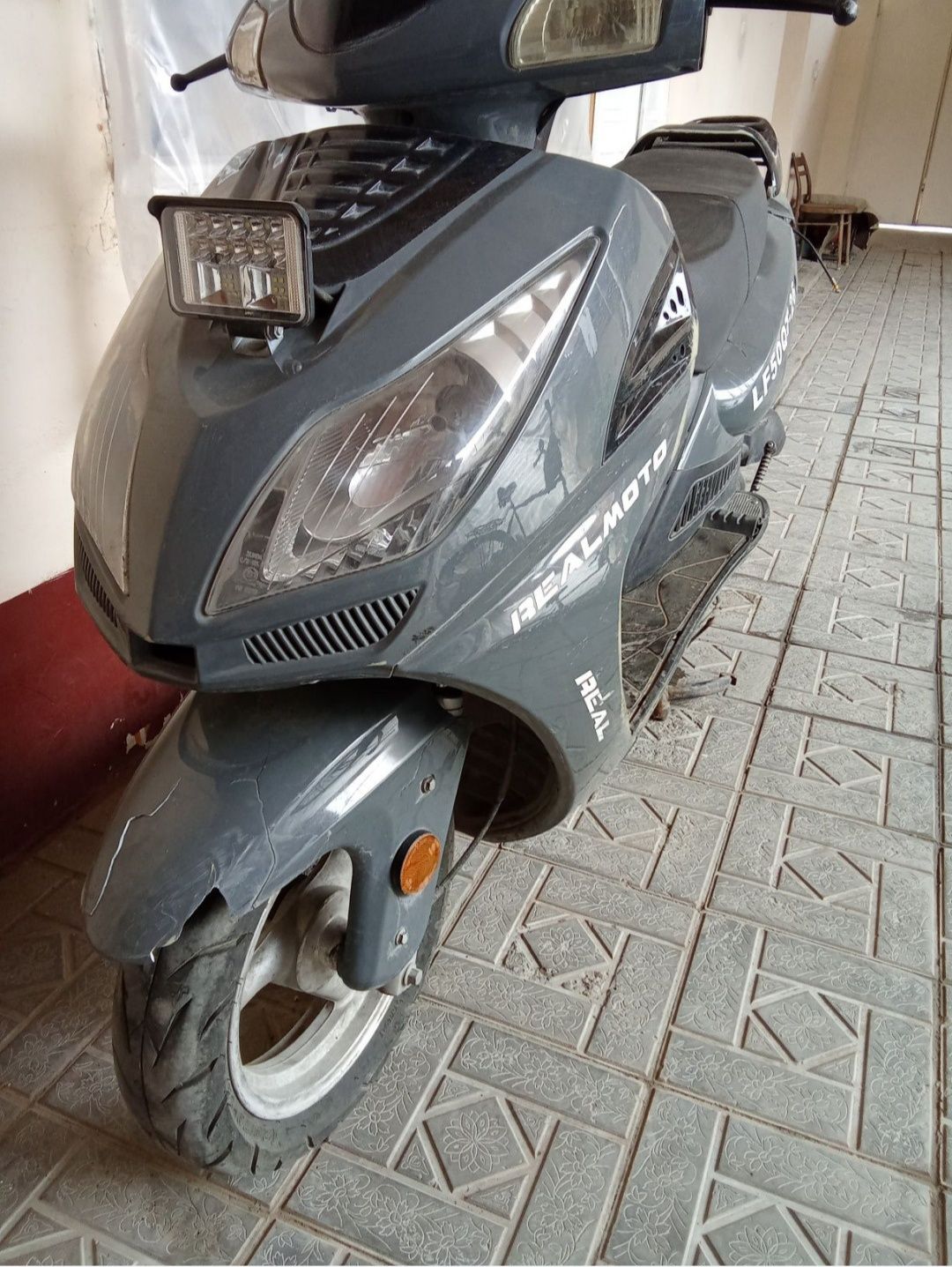 Skuter Royal moto lifan 80 kubli 2024