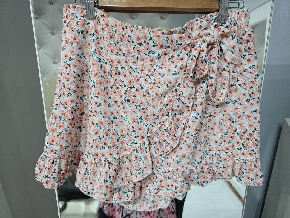 Pantaloni scurti de vara