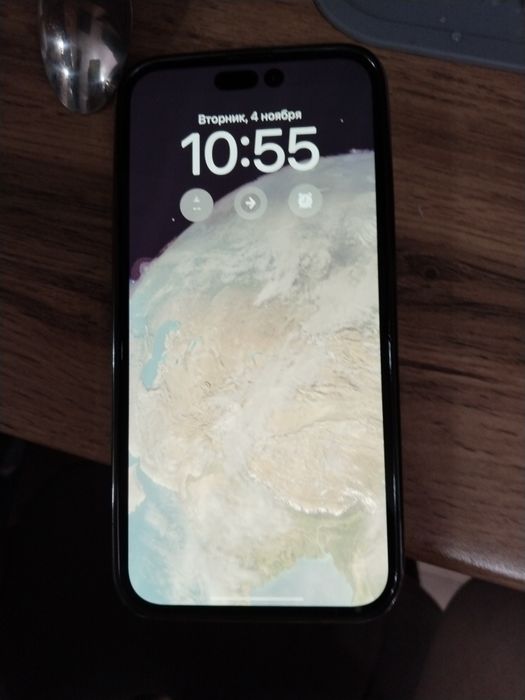 Продам айфон 14 про макс