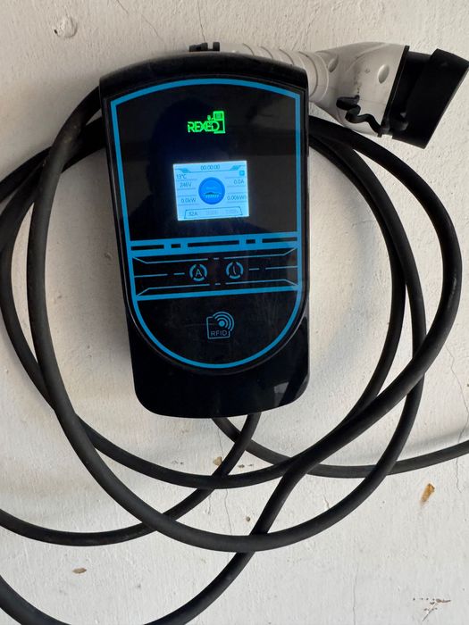 De vânzare încărcător mașină electrică Rexed 7,4kw