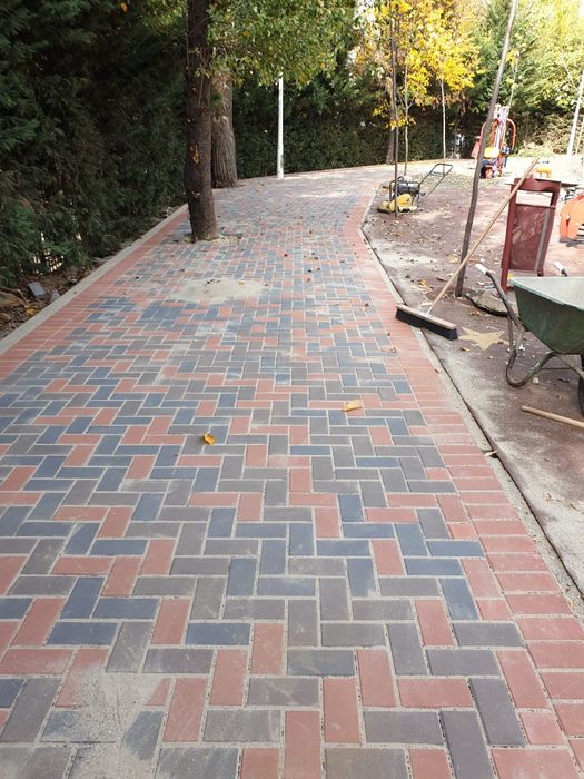 Pavaj la preturi avantajoase