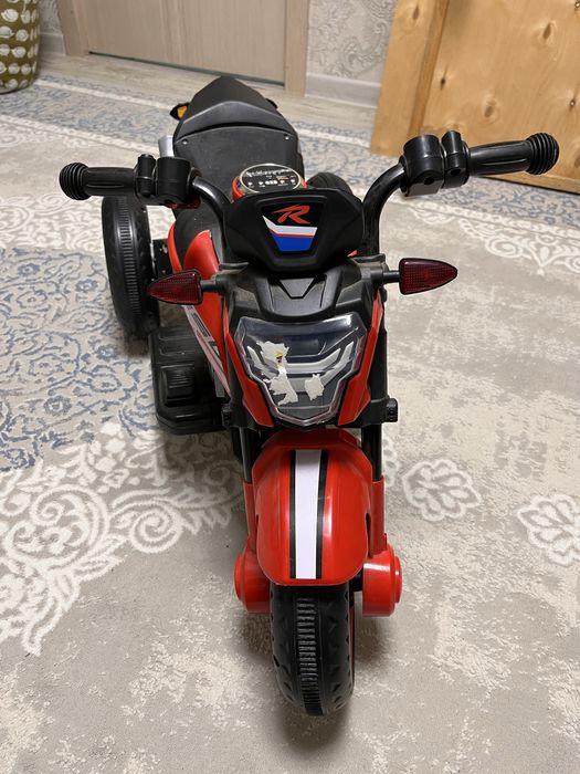 Детский мотоцикл с зарядкой