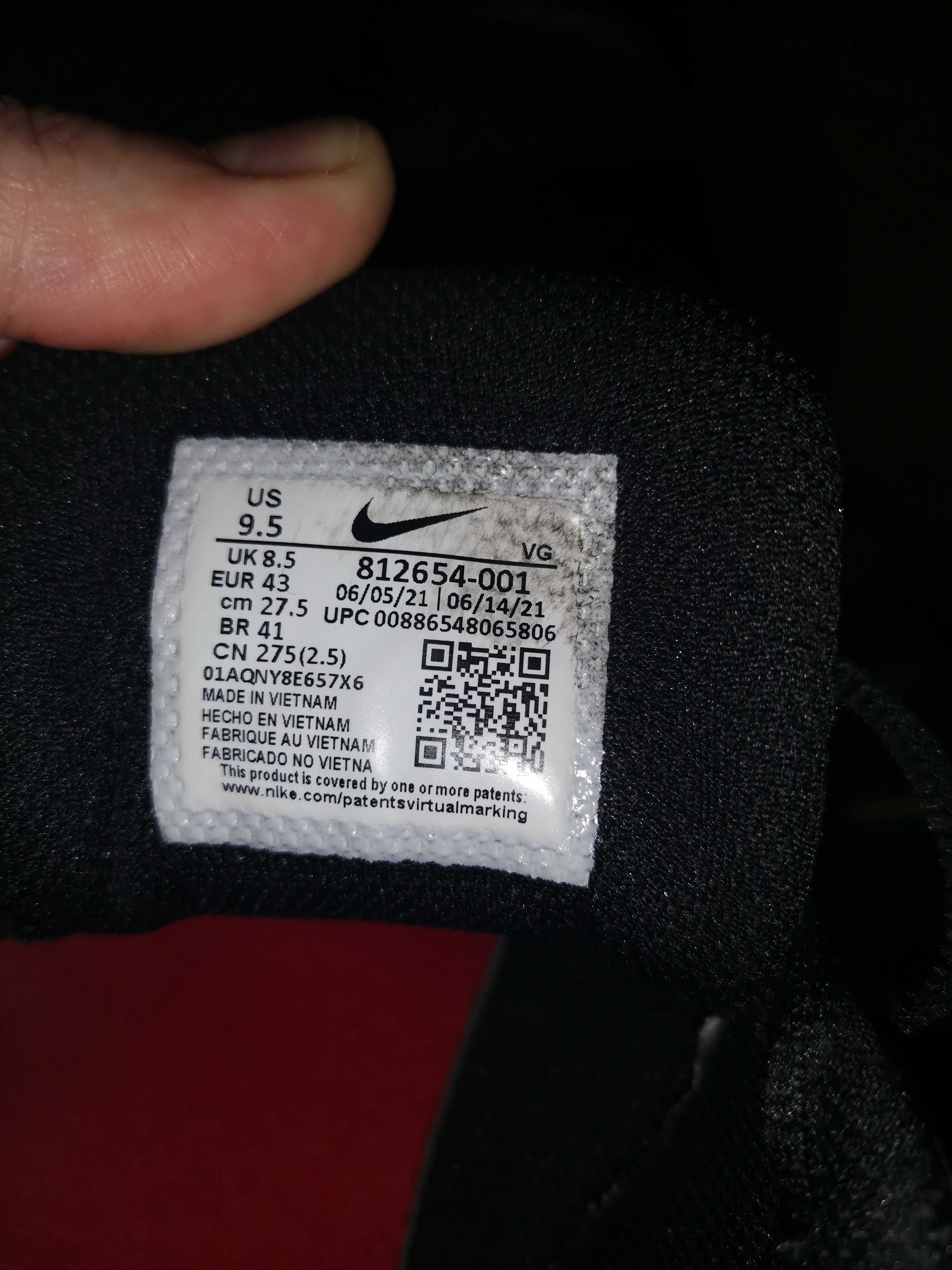 Adidasi/incaltaminte sport Nike Tanjun marimea 43