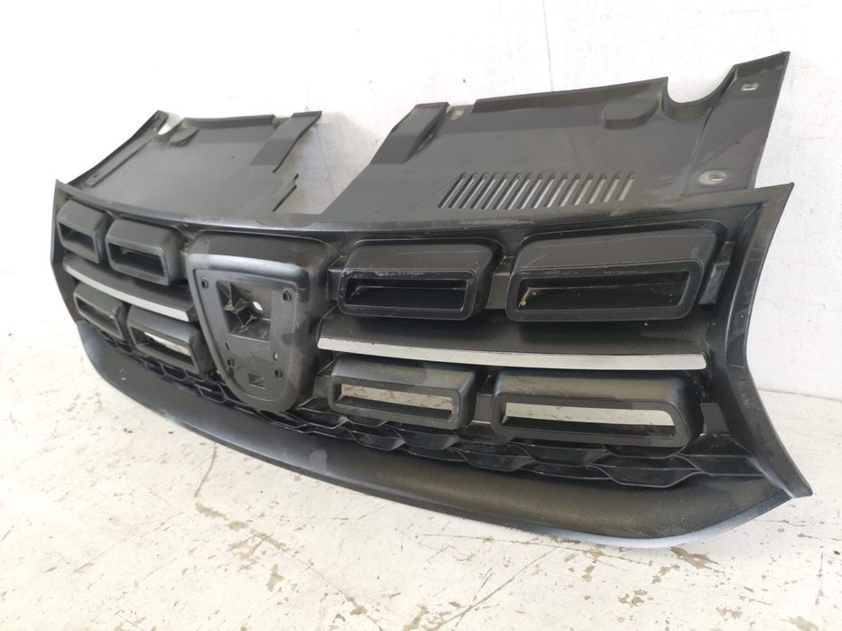 Grila Radiator Dacia  Logan 2 facelift 2017 2018 2019 2020 Originala I
