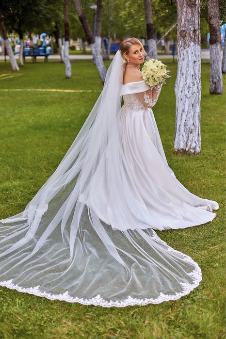 Rochie de mireasa,stare foarte buna,curatata profesional