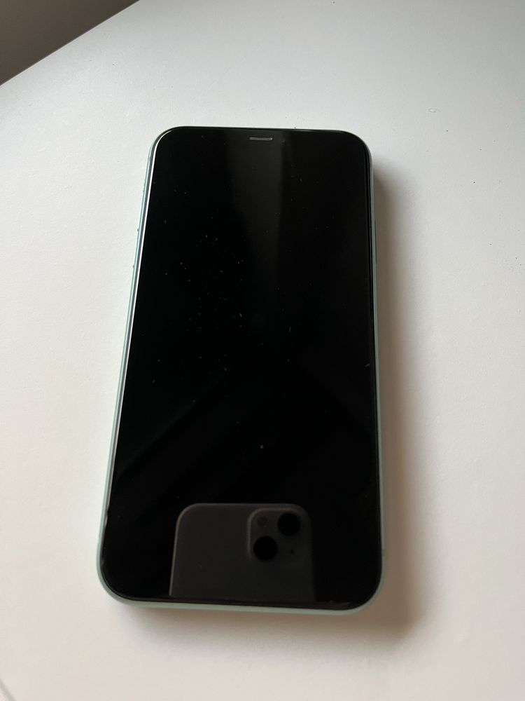 Iphone 11 64 gb.