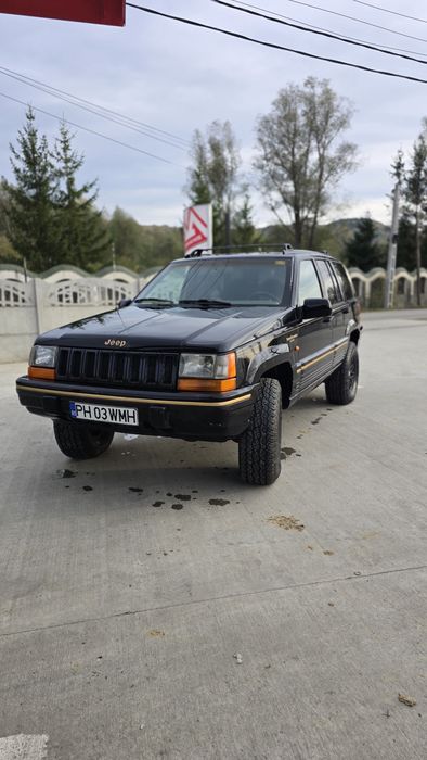 Jeep Grand Cherokee ZJ 5.2 V8