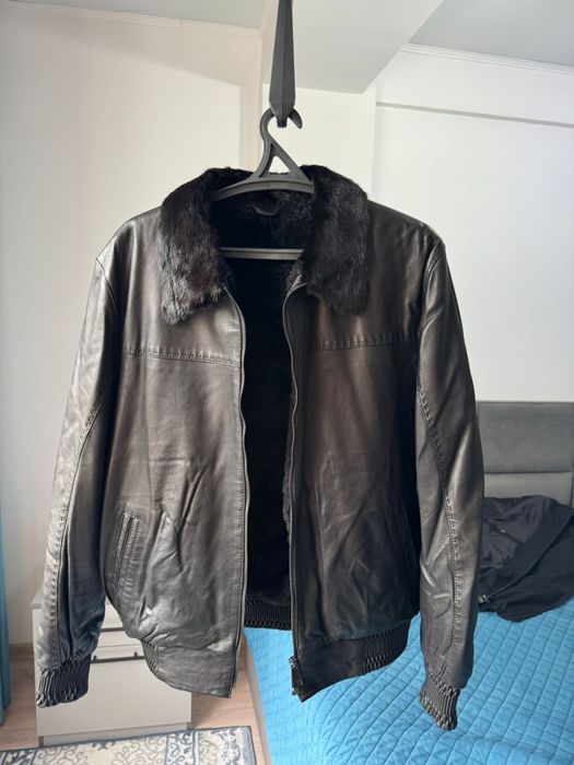 Продам кожанную дубленку