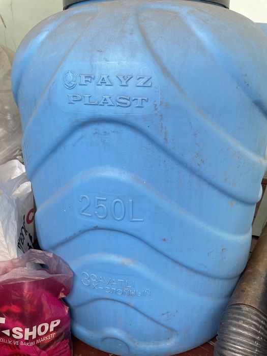 250lt bochka sotiladi!