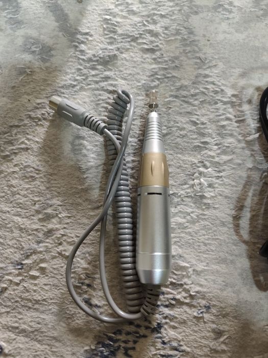 Точилка для ногтей