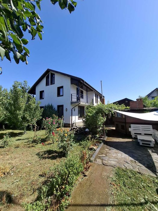 Vila Superba Complet Mobilata si Utilata In Cazasu cu teren de 1190mp