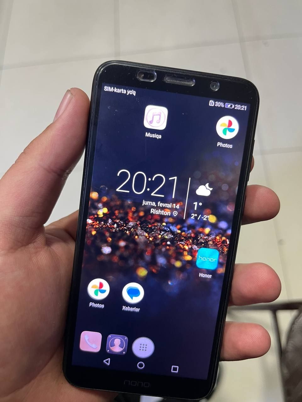 Honor 7 A  sotiladi tiniq