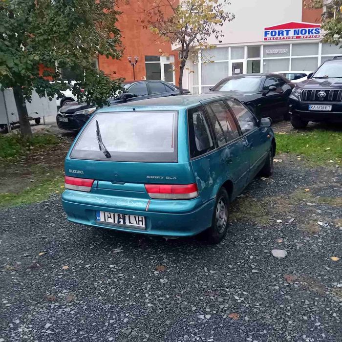 Suzuki Swift 2001 г.