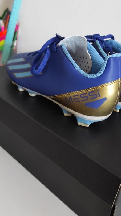 Ghete de fotbal pt copii Adidas Messi nr 37,5