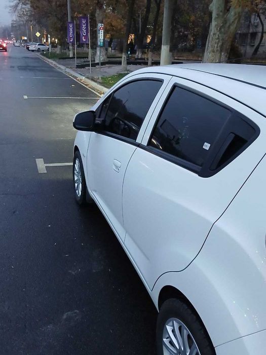 Продам Spark 2015 Автомат коробка