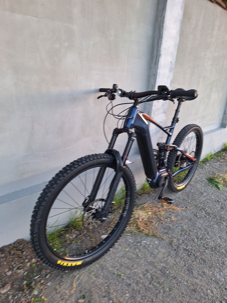 Vind bicicletă electrică full suspension