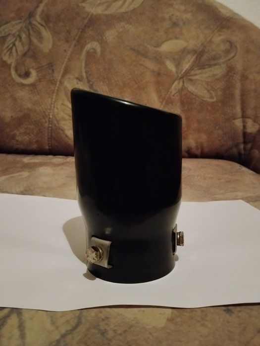 Tips evacuare, ornament evacuare