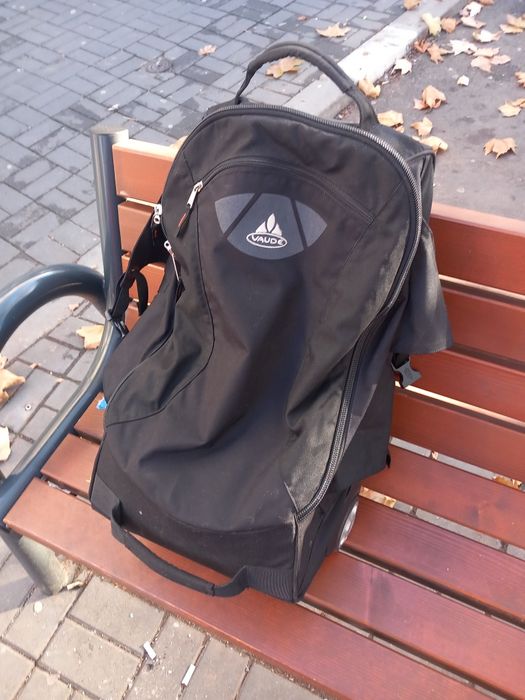 Rucsac Troiler 2 in 1 , Firma Vaude , in stare exceptionala , negru