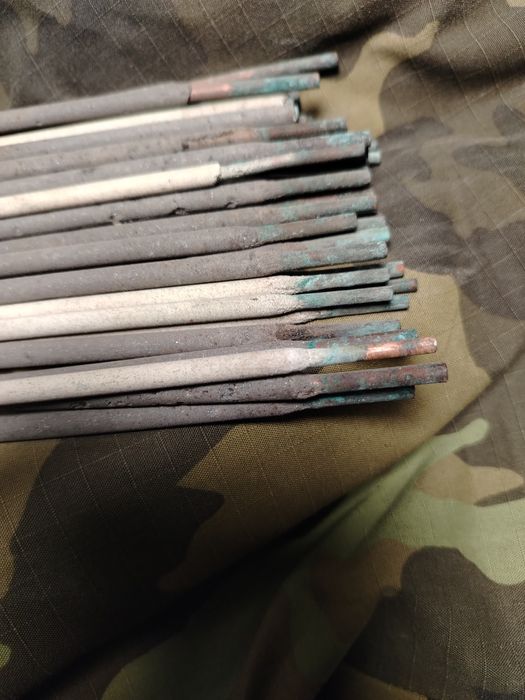 Медни електроди около 40 бр.