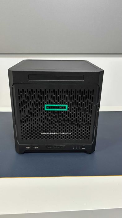 Server HP ProLiant MicroServer Gen10