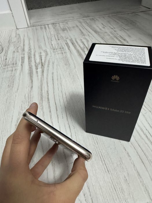 Huawei mate 20 lite cu Smartwatch nou CADOU