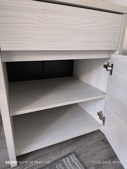 Birou model Mobix de la Laguna