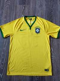 Футбольная форма из Бразилия 2014 года