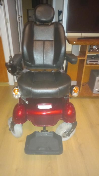 Căruț electric aproape nou