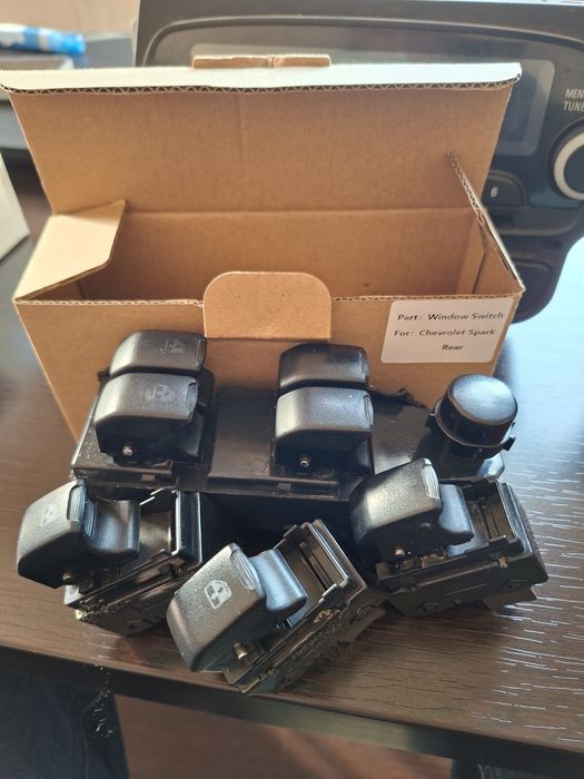 Спарк, Йупка, Магнитафон, Кнопка Заводской Равон.