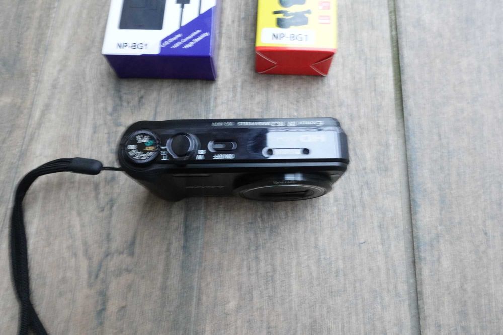 Sony dsc hx7v cu gps 16mp cu incarcator si 2 baterii noi