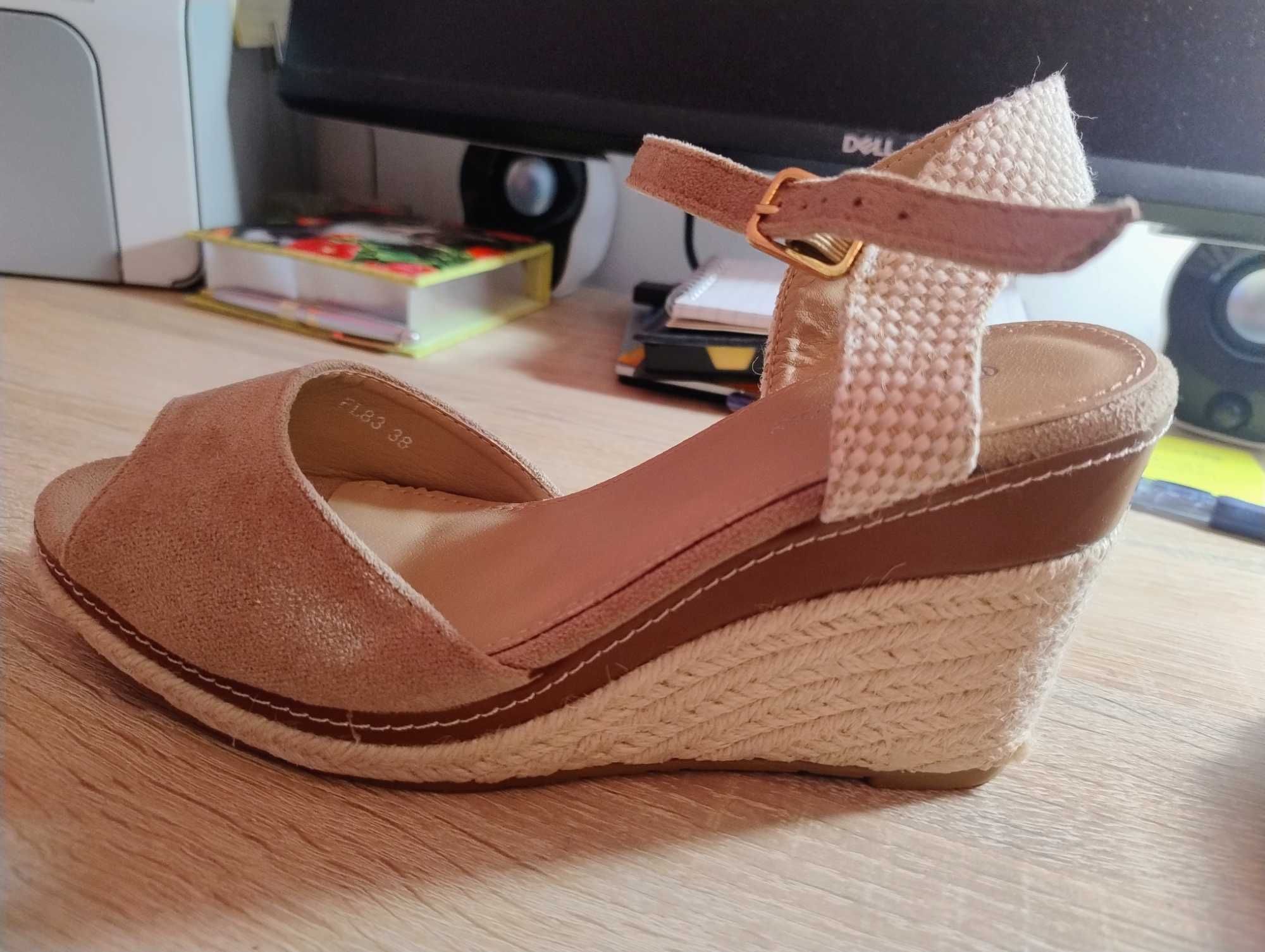 sandale elegante cu platformă, noi, măsura 38