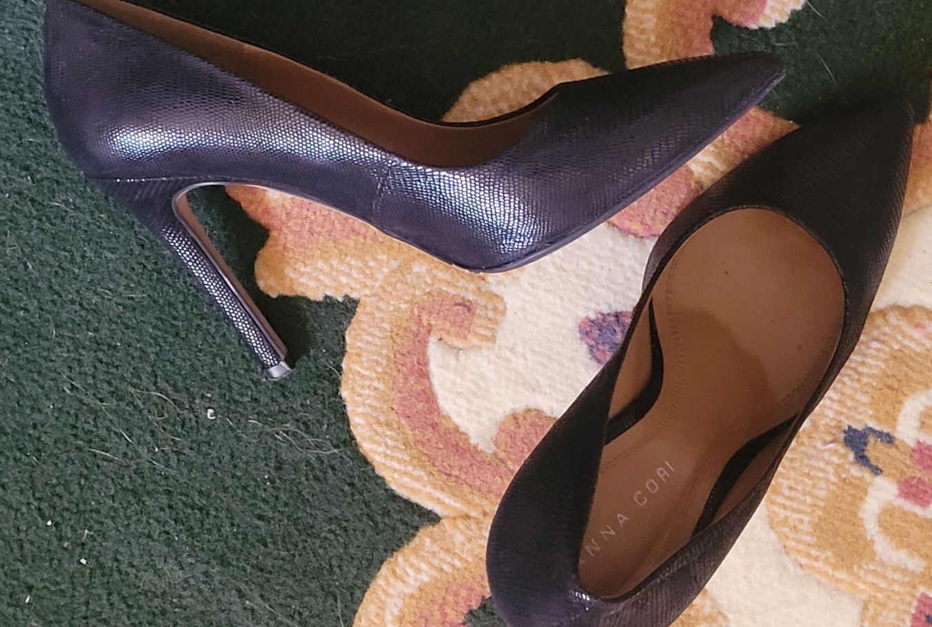 Pantofi negru pierlat