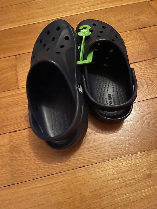 Crocs unisex navy blue