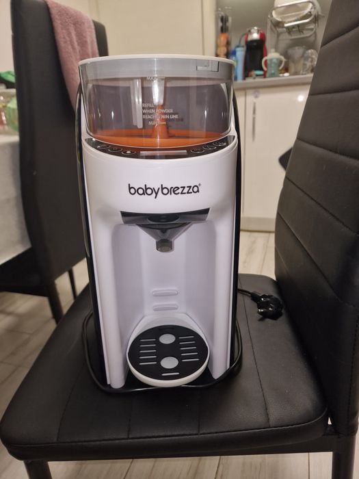 Машина за адаптирано мляко