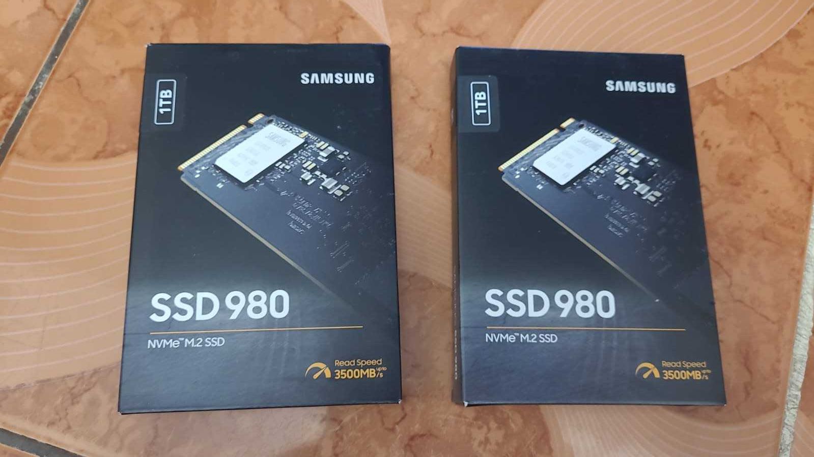 SSD Samsung 980 1TB PCI Express 3.0 , sigilat nou /870 qvo 4 tb