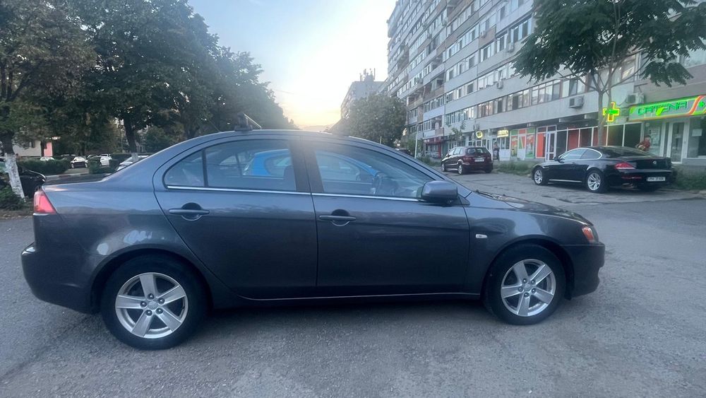 Vand Mitzubishi Lancer