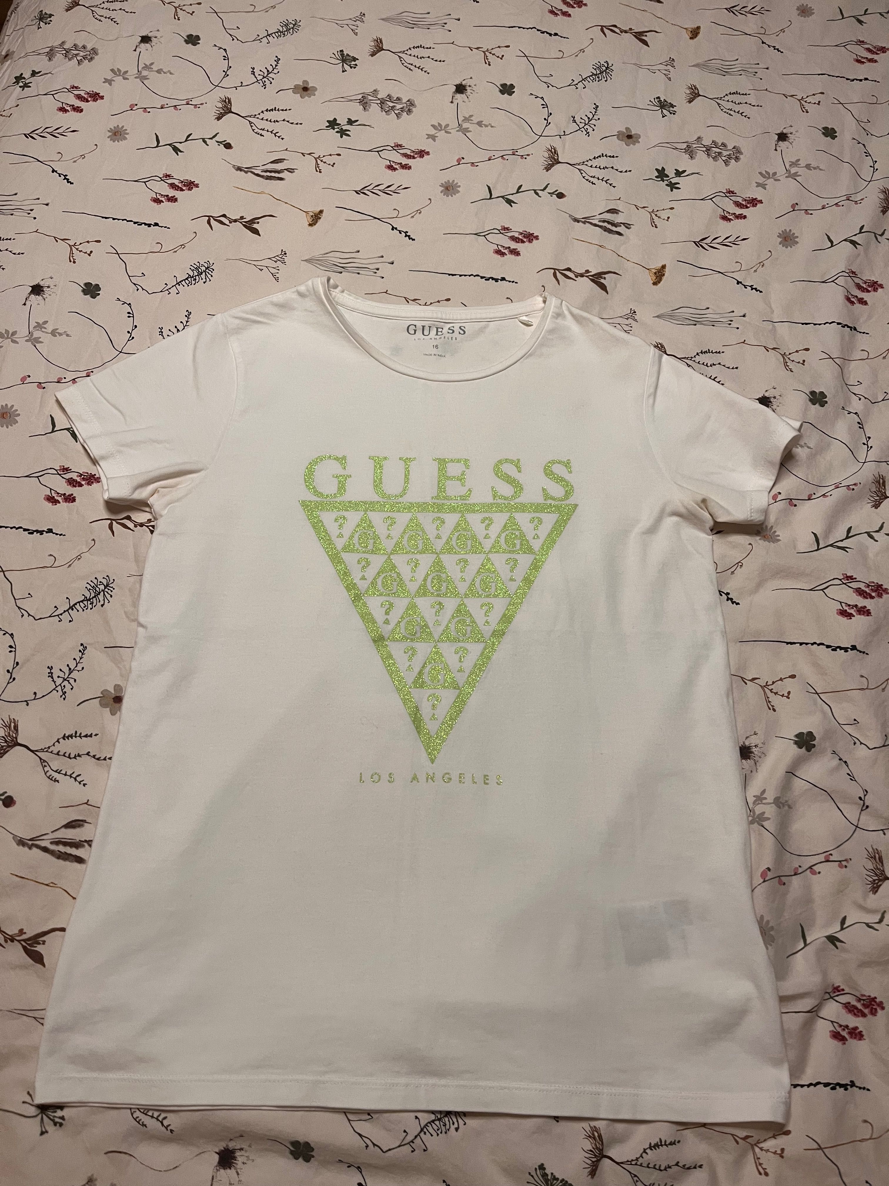 Бяла лятна тениска GUESS