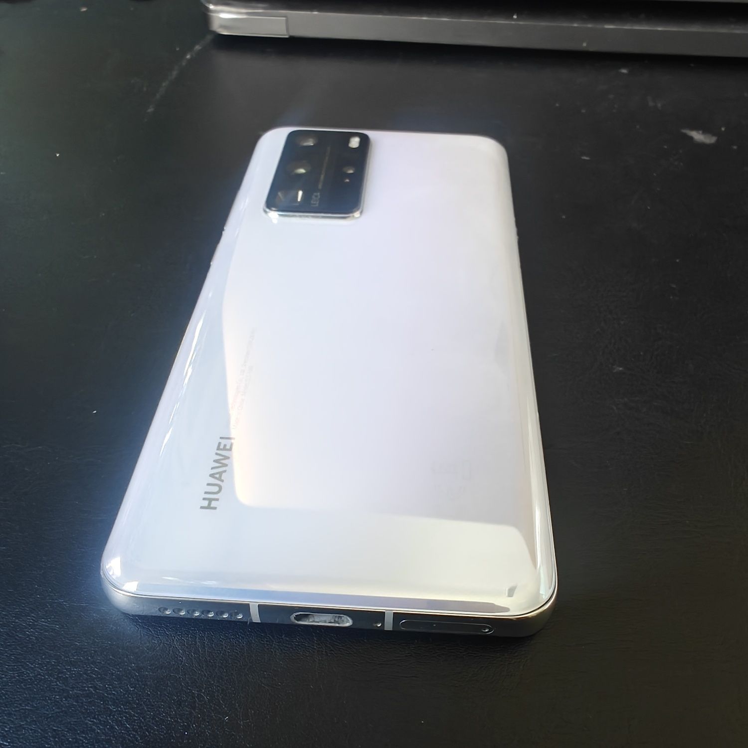 Продава Huawei P40 pro/256 GB/като нов