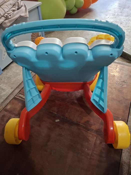 Проходилка  на марката Чико