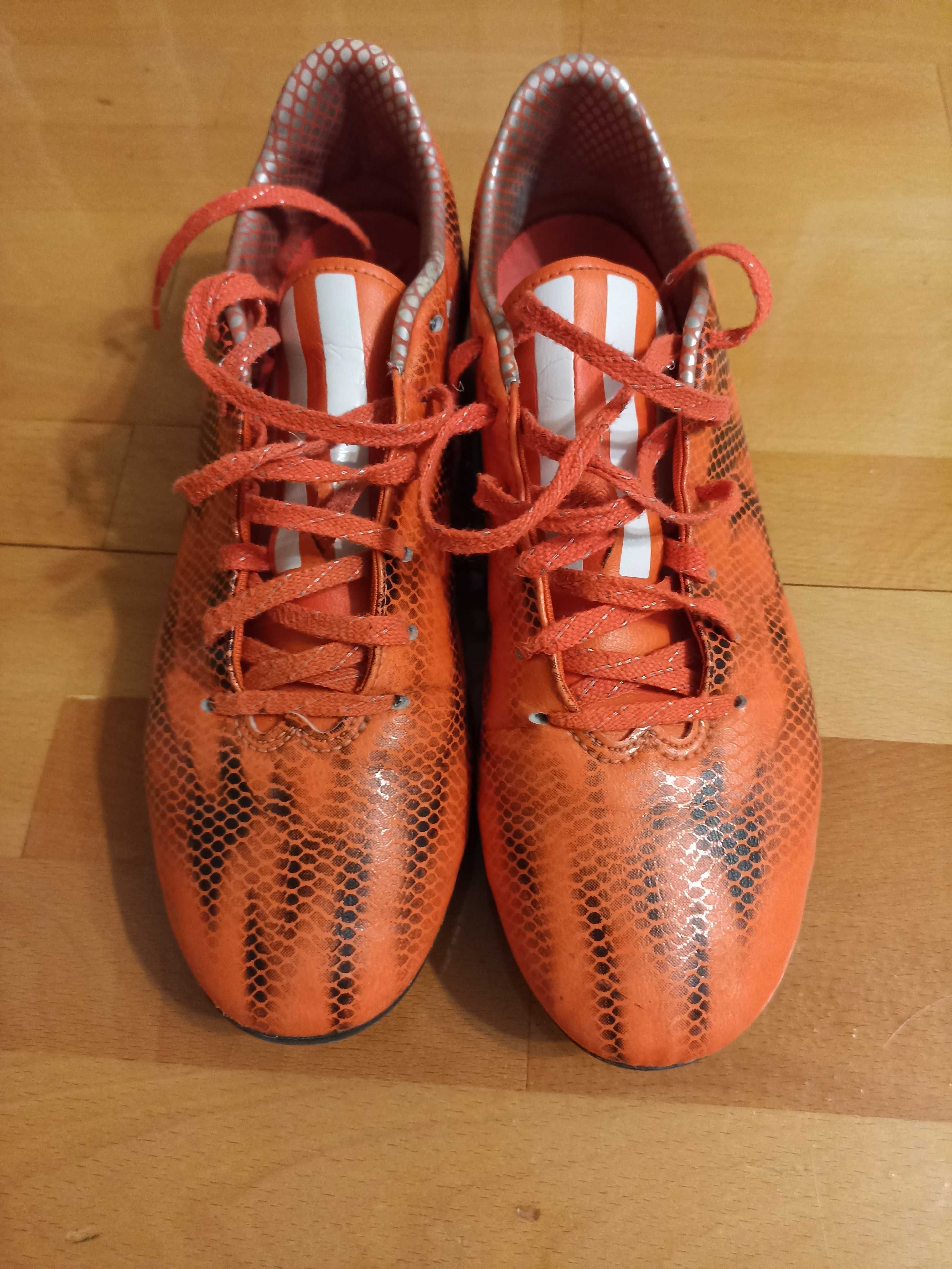 Футболни обувки Adidas F10  номер 41 1/3