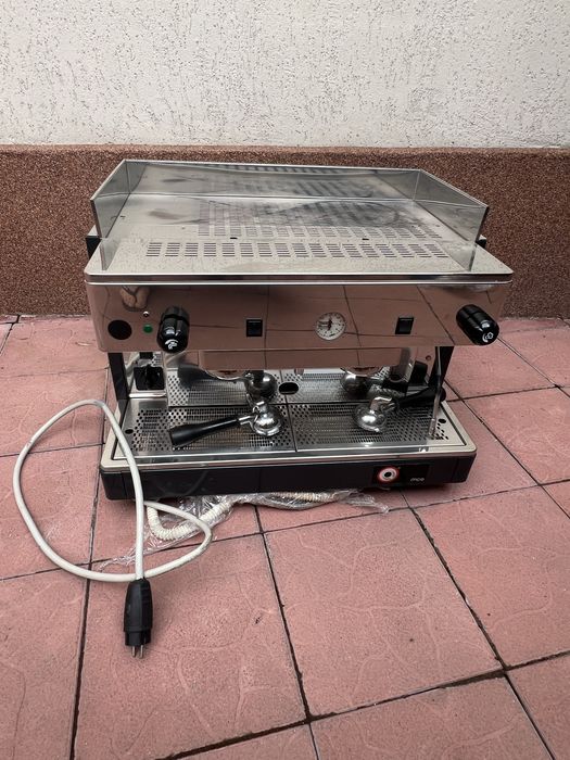 Espressor MCE - semiautomat + Rasnita