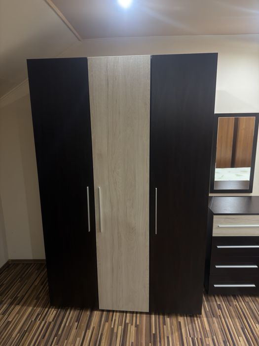 Спален комплект, използван две години