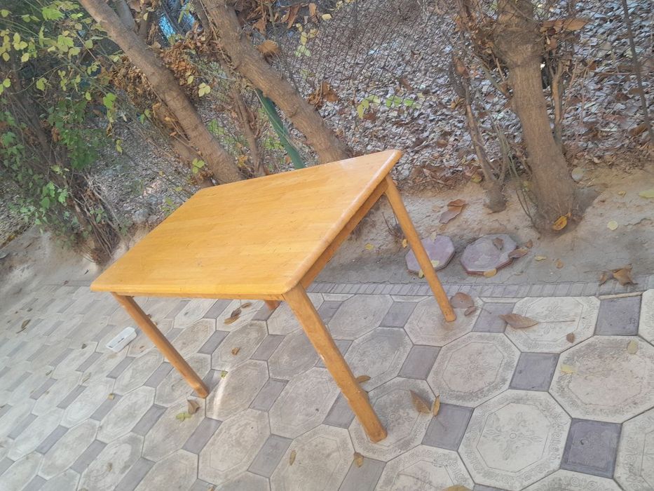 Стол из ясени натуральный