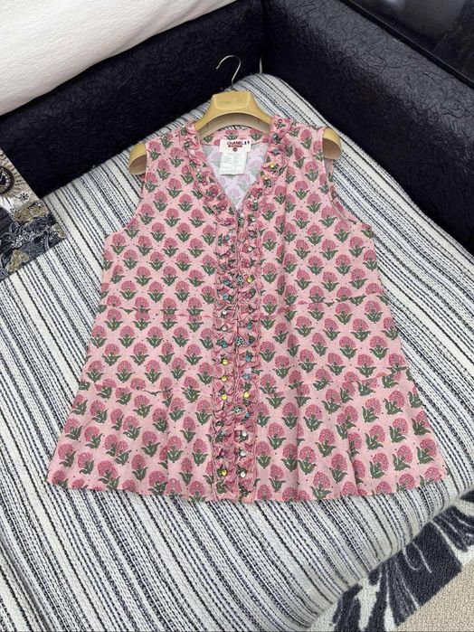 Ризи Prada, Chanel, Ermanno Scervino