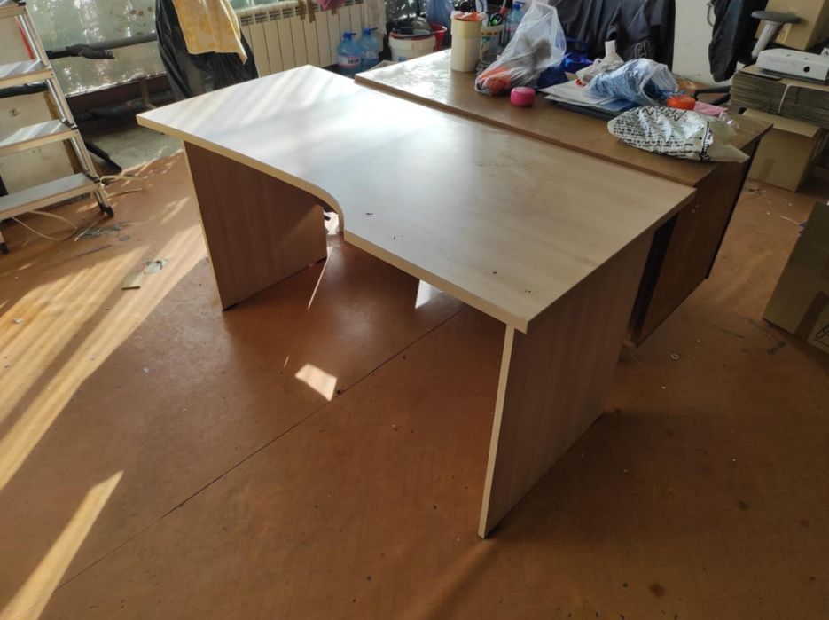 Продавам работно бюро